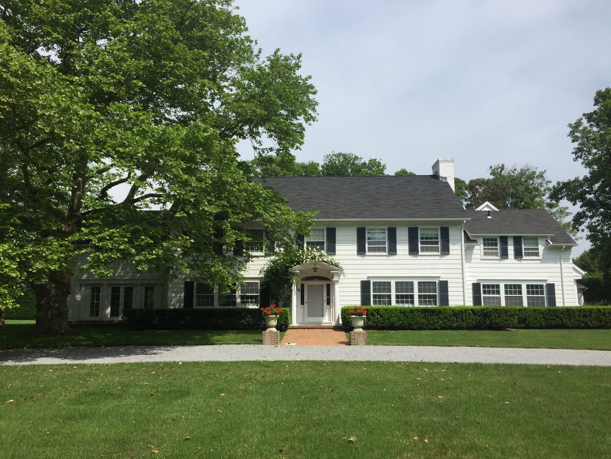 House on Lily Pond Lane — Robert A.M. Stern Architects, LLP